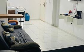Apartamento Kit Net Pe Na Areia